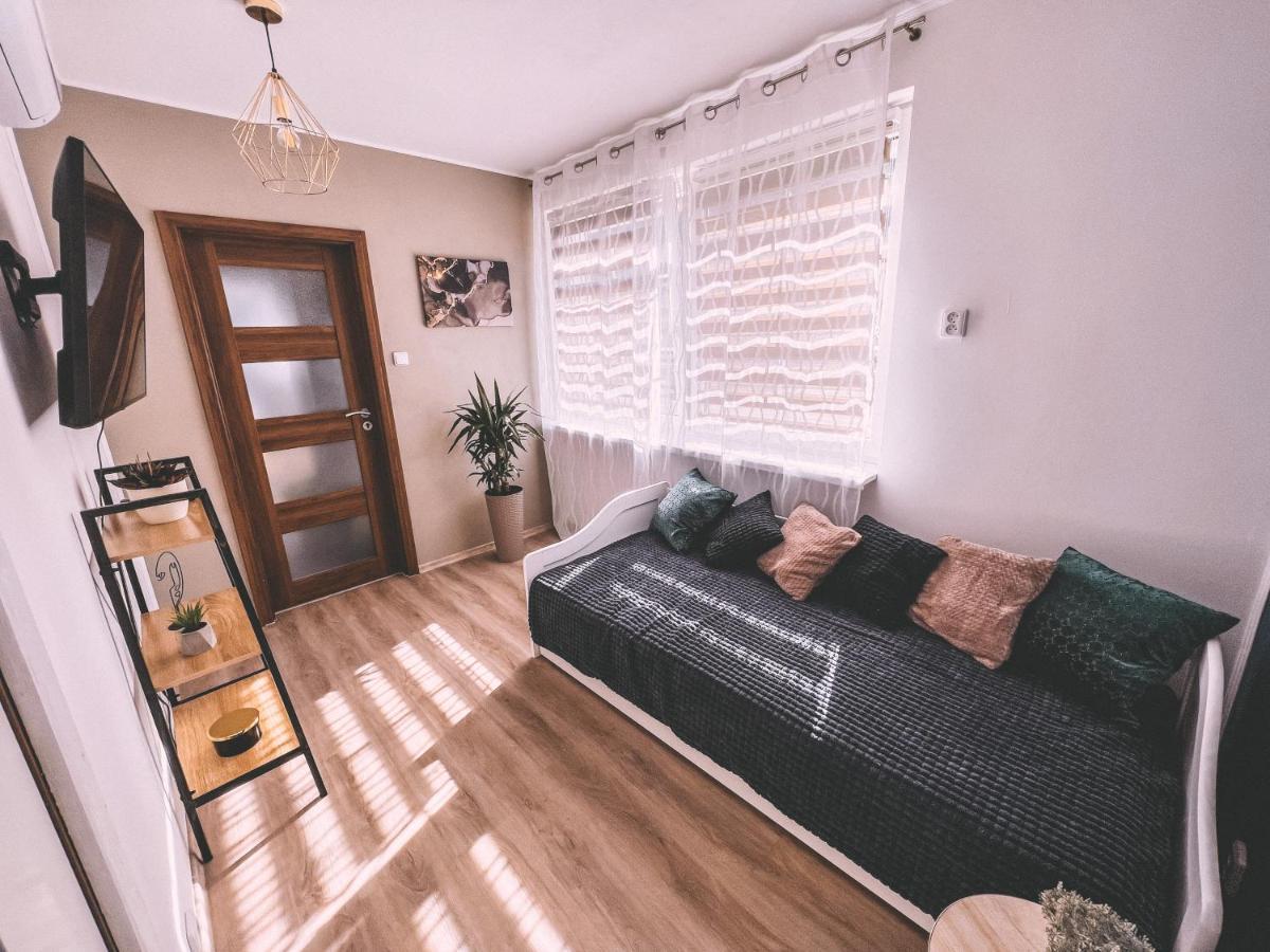 Unicorn Hrensko Apartment Exterior photo